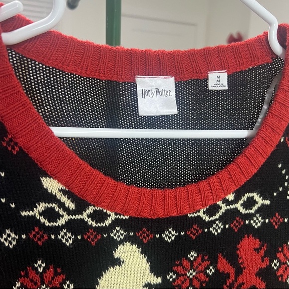 HARRY POTTER Themed Sweater Size Medium Ribbed Pullover Magical Movie Sweater - Picture 7 of 12